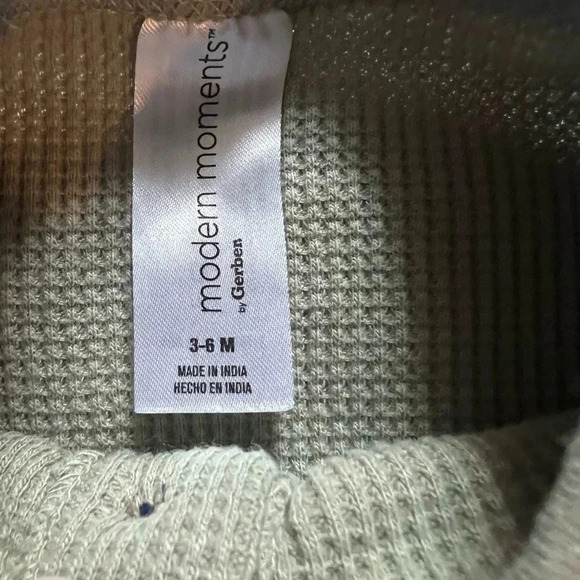 3-6 Months One Piece Outift, footless (2 outfits) - Picture 2 of 3